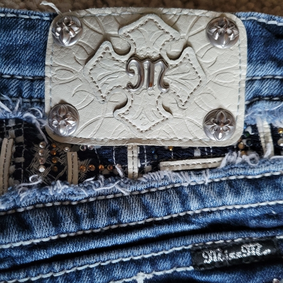 Miss Me, size 28, inseam 31 - Picture 3 of 8